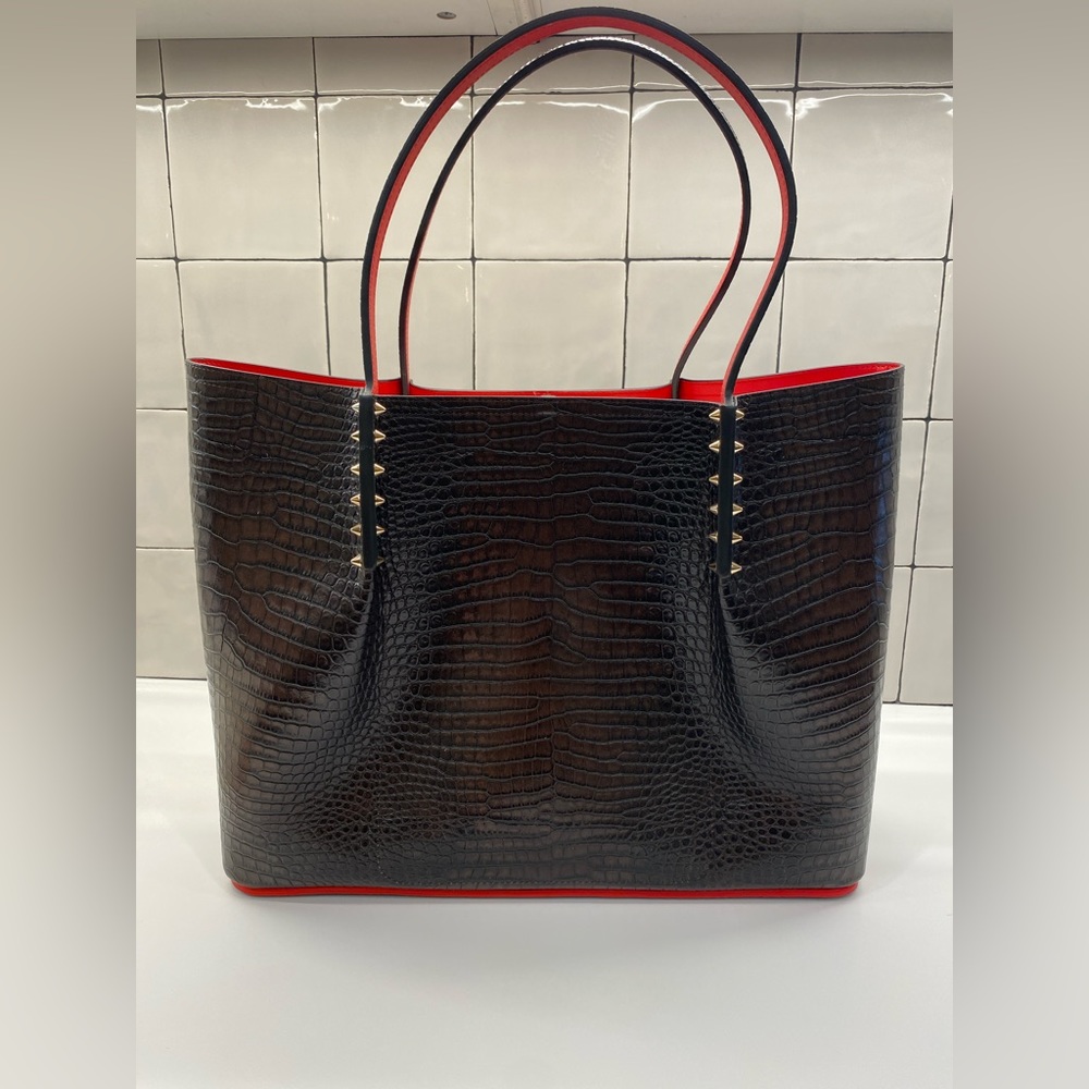 Cabarock large
Tote bag - Alligator embossed calf leather and spikes - Espresso